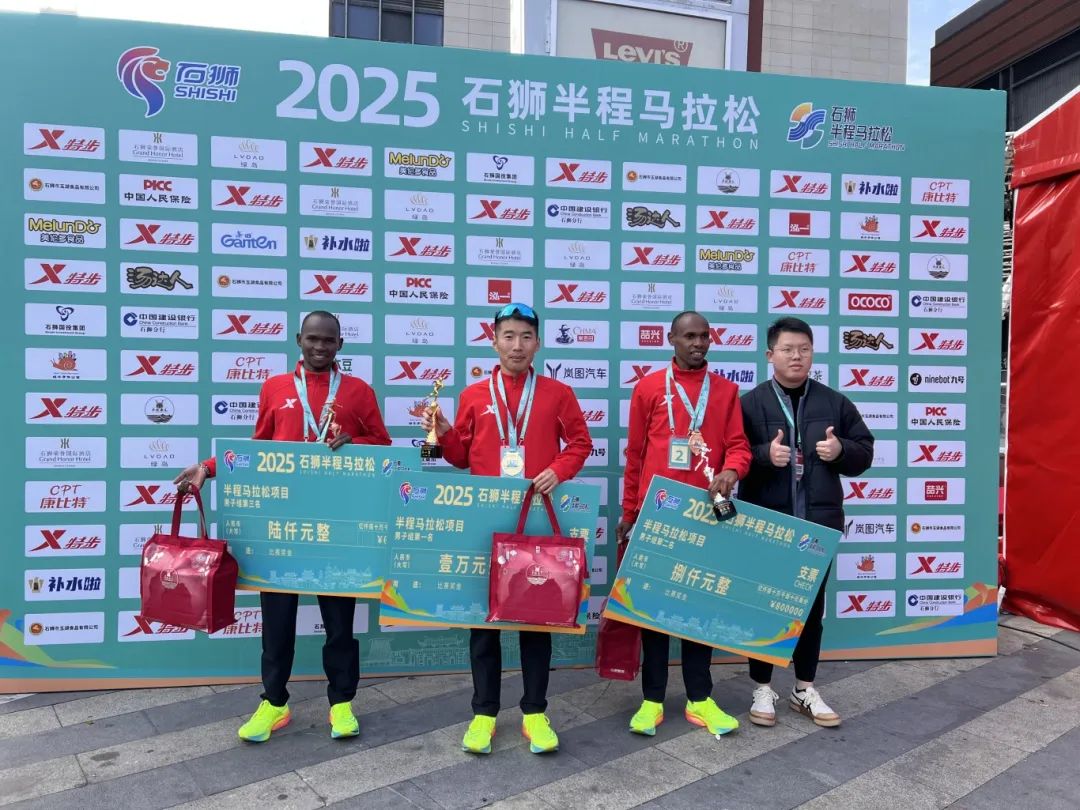 017f892a9406b70c04c77c46b508cb5c.jpg 017f892a9406b70c04c77c46b508cb5c.jpg